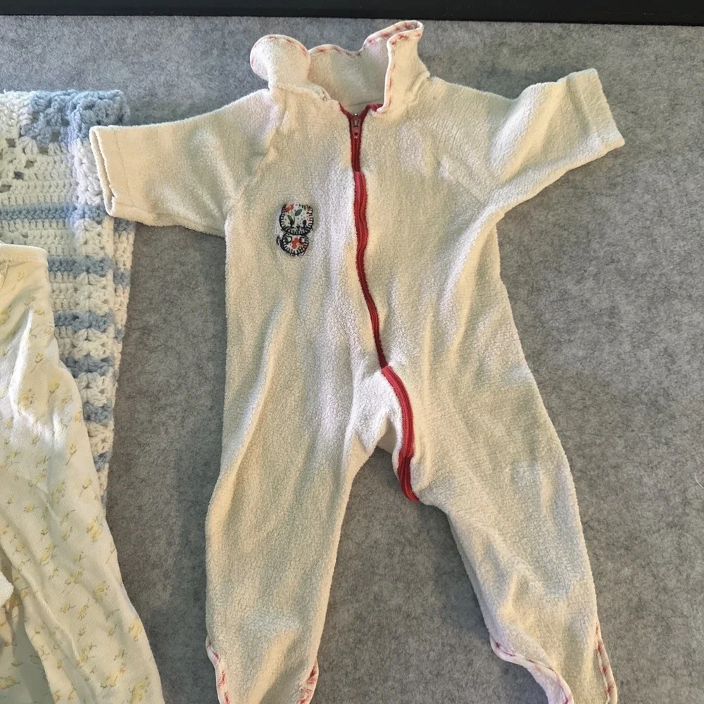 Vintage JC Toys Baby Doll Care Set Clear Bag/backpack With 4 Baby PJ's & Blanket